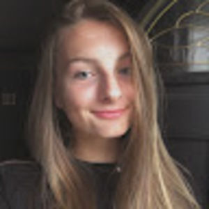 Meet your Posher, Isabella